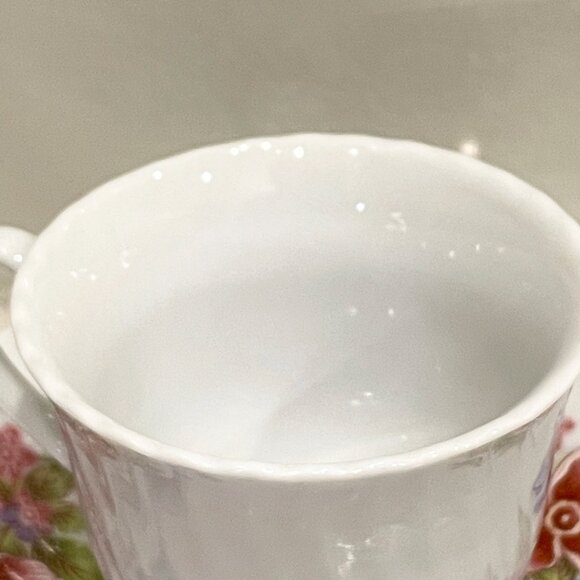 Mini cup & saucer - white with flower design - Picture 9 of 14